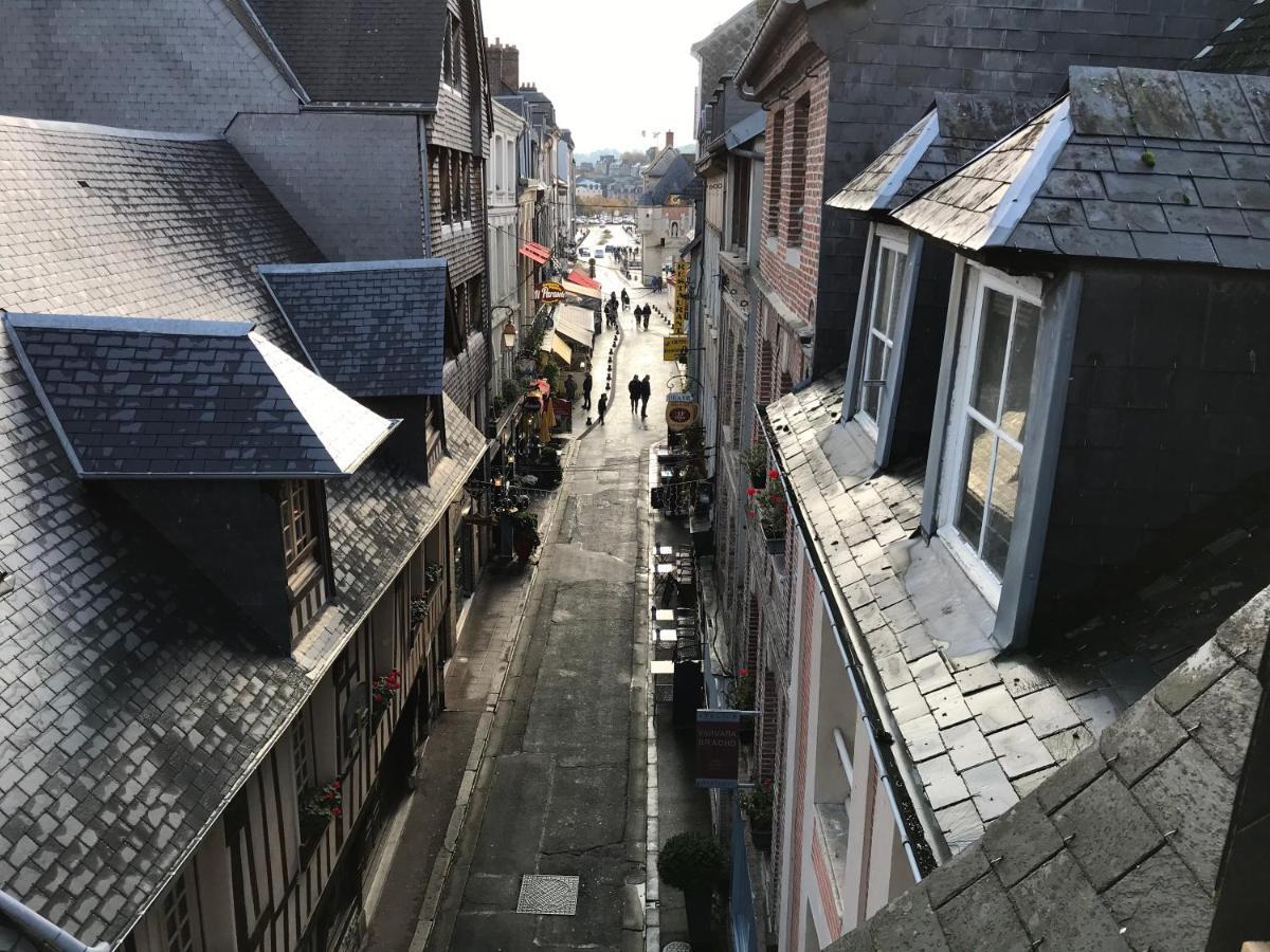 Le Studio Du Gouverneur Honfleur Luaran gambar